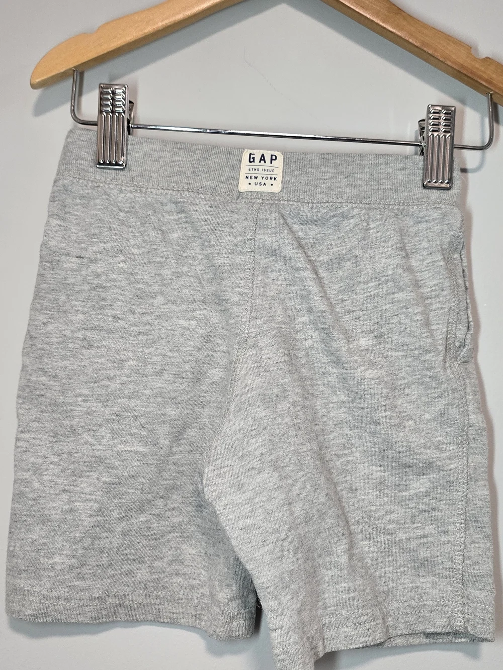 GAP Light Gray Knit Drawstring Shorts with Cream Tie